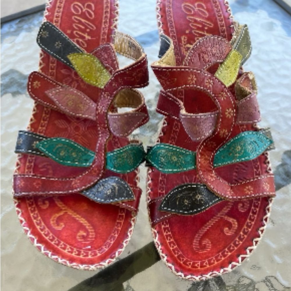 Women's Multicolor Sandals